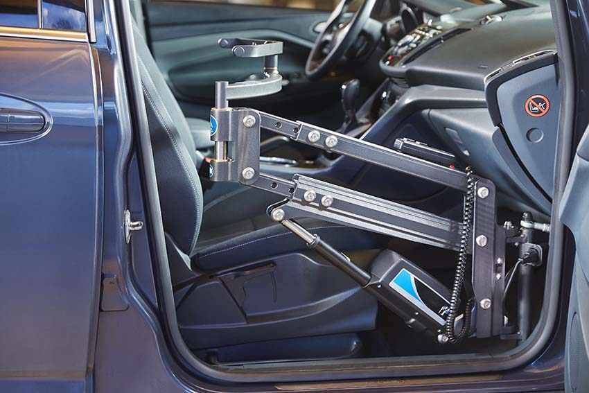 Mobility-Innovations-Person-Lift-Bracket