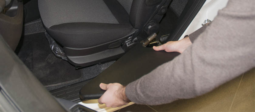 RE205 ELECTRICAL TIP-UP PLATE - REMOVABLE