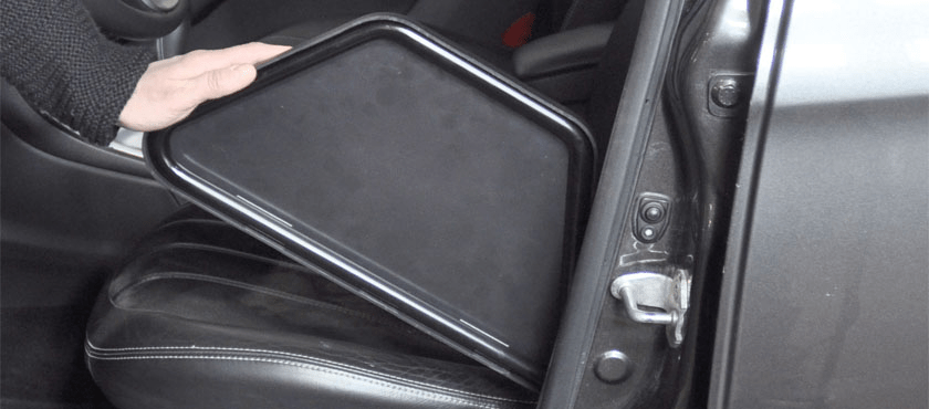 RM205 MANUAL TIP-UP PLATE - FOLDABLE 2